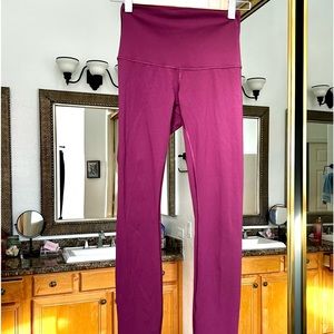 Lululemon Athletica burgundy red leggings